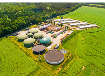 Imagen de instalaciones de digestión anaerobia para biogás